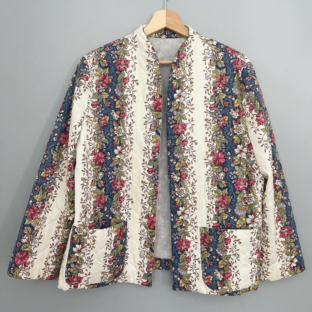 Floral Patterned Women's Jacket